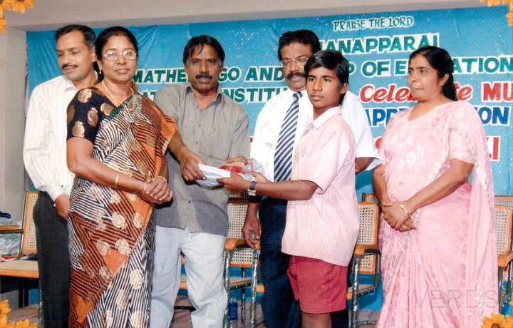 distribution of educational aids by BEDS chairman.jpg